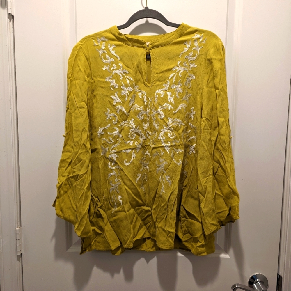Reba Yellow Open Slit Sleeve Blouse Size L